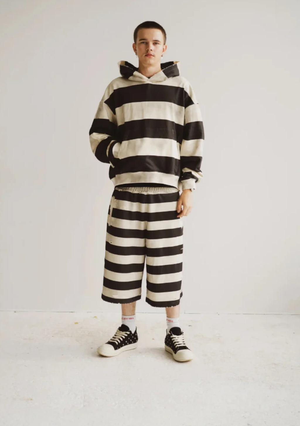 Striped like a prisoner set