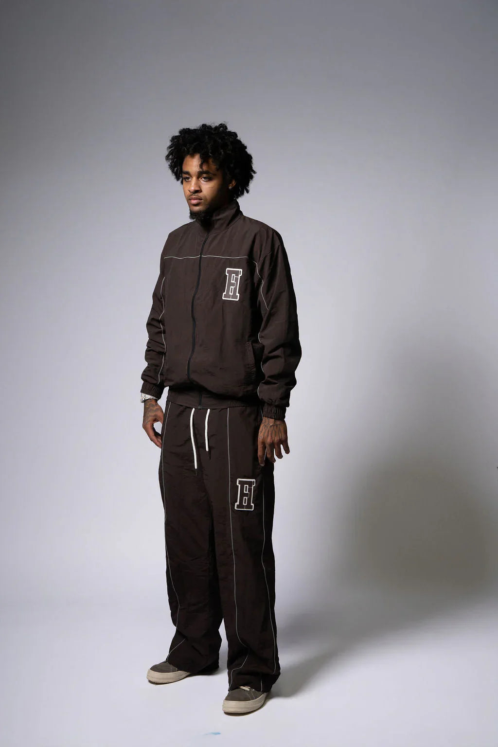 Essential Windbreaker Tracksuit Black