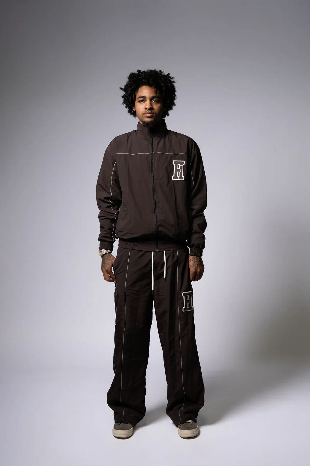 Essential Windbreaker Tracksuit Black