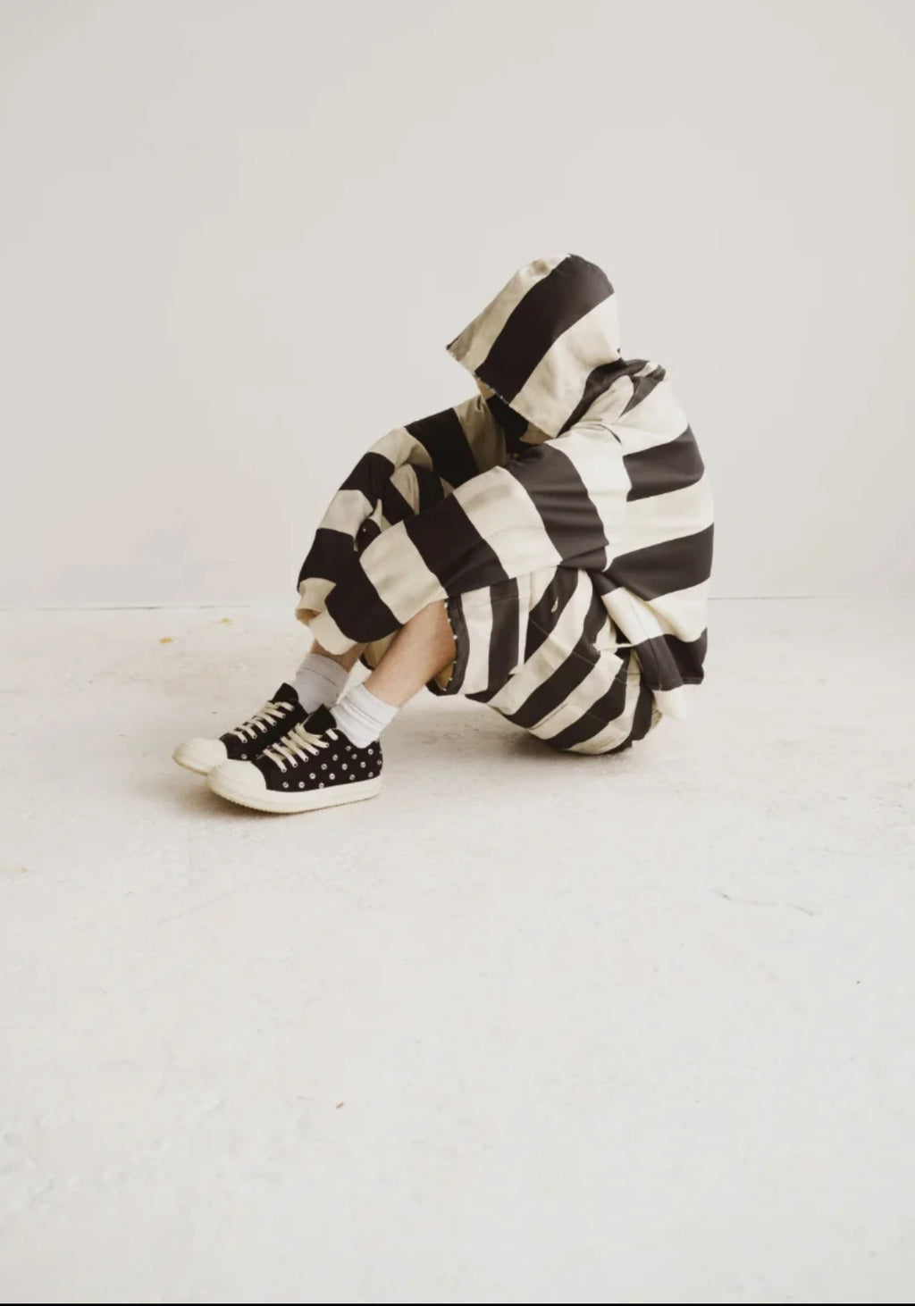 Striped like a prisoner set